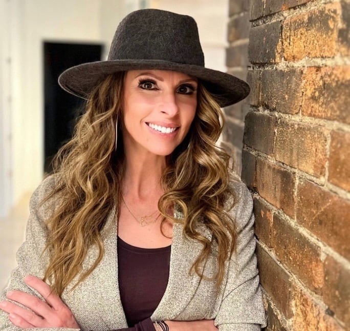 Carrie Hill Photo
